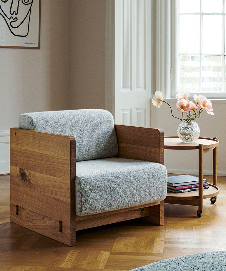 KARM Sofa